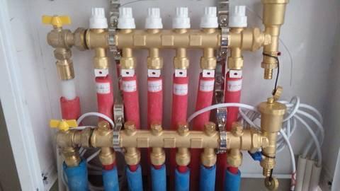 地暖分集水器